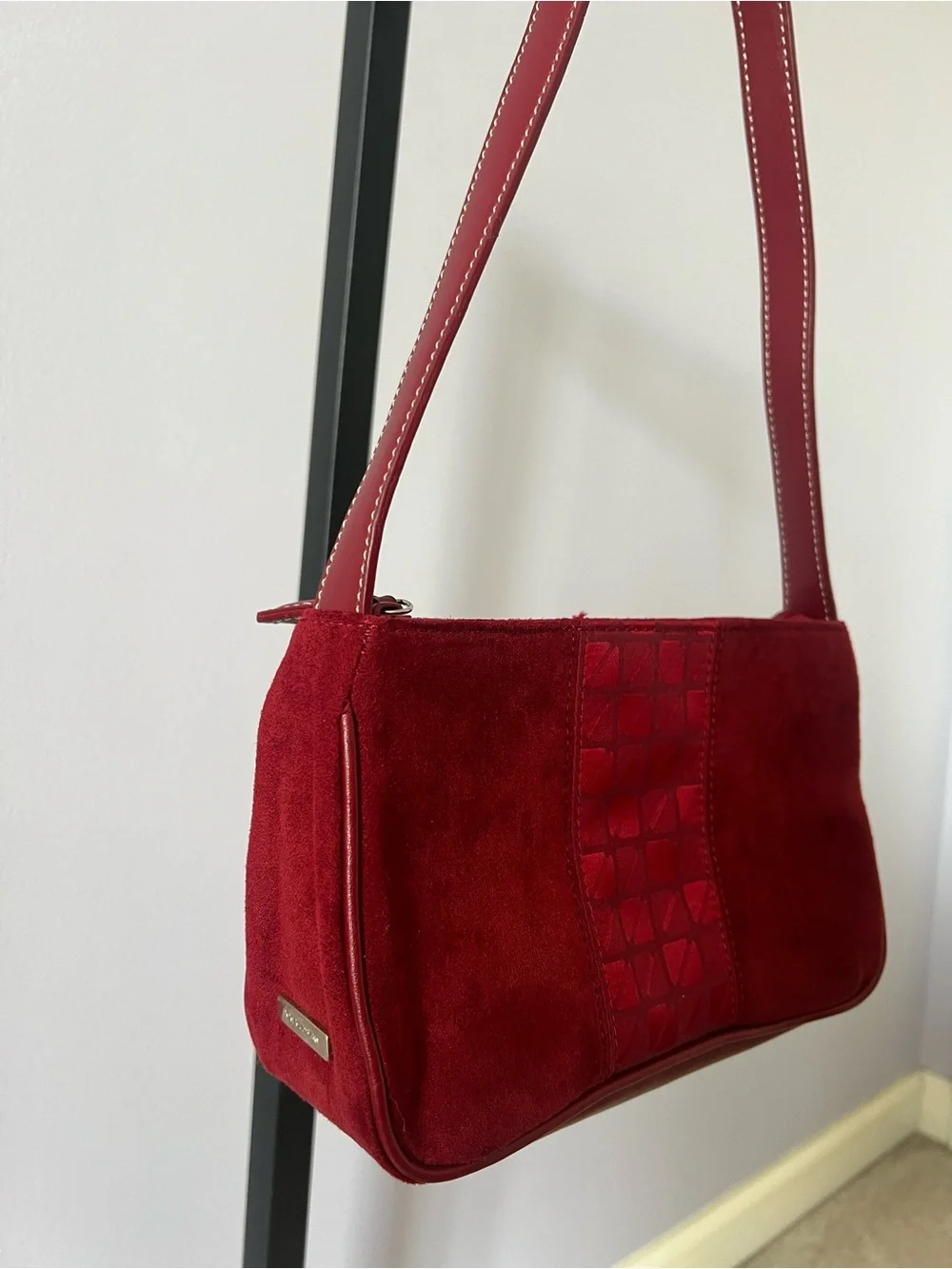 Nine & Company Red Suede Shoulder Bag - Picture 2 of 9